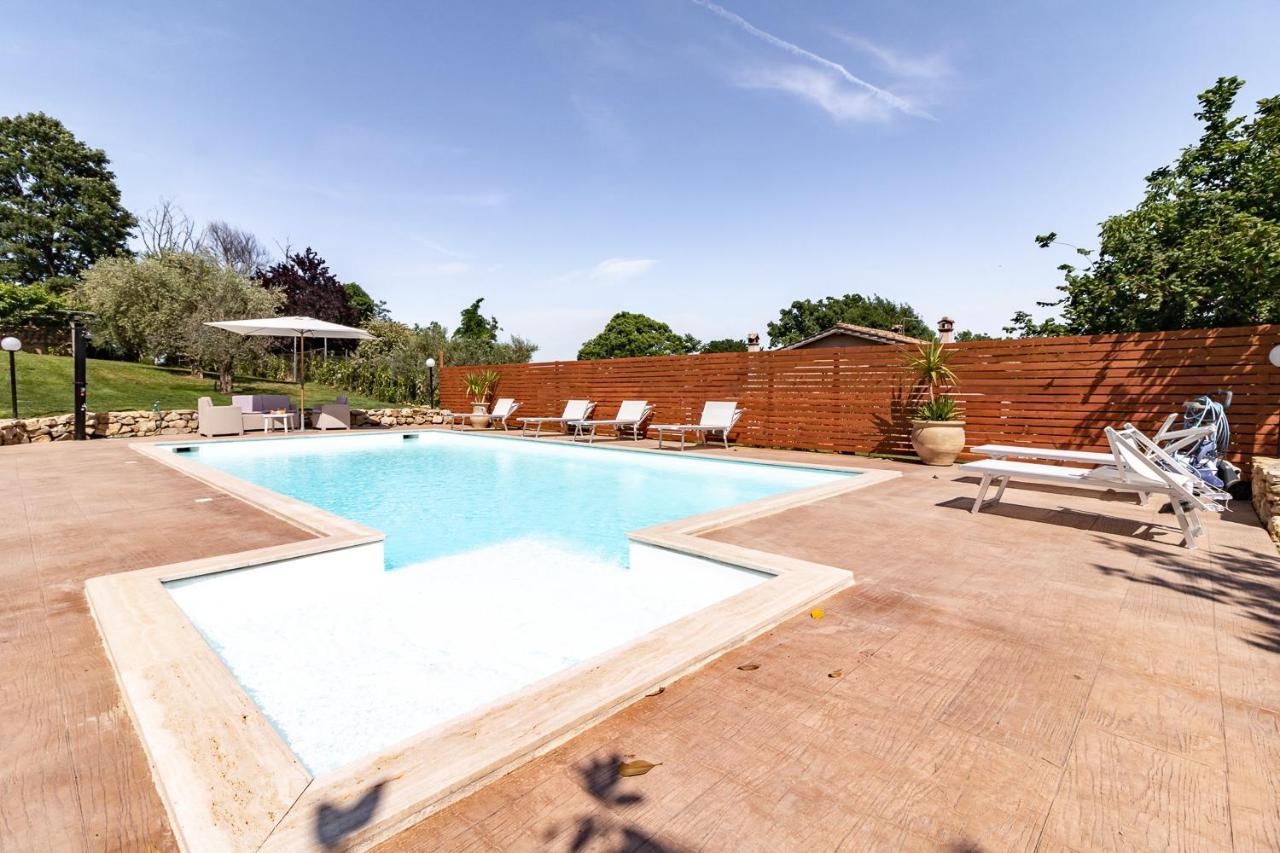 Villa Vacanze La Quercia Carbognano Екстер'єр фото